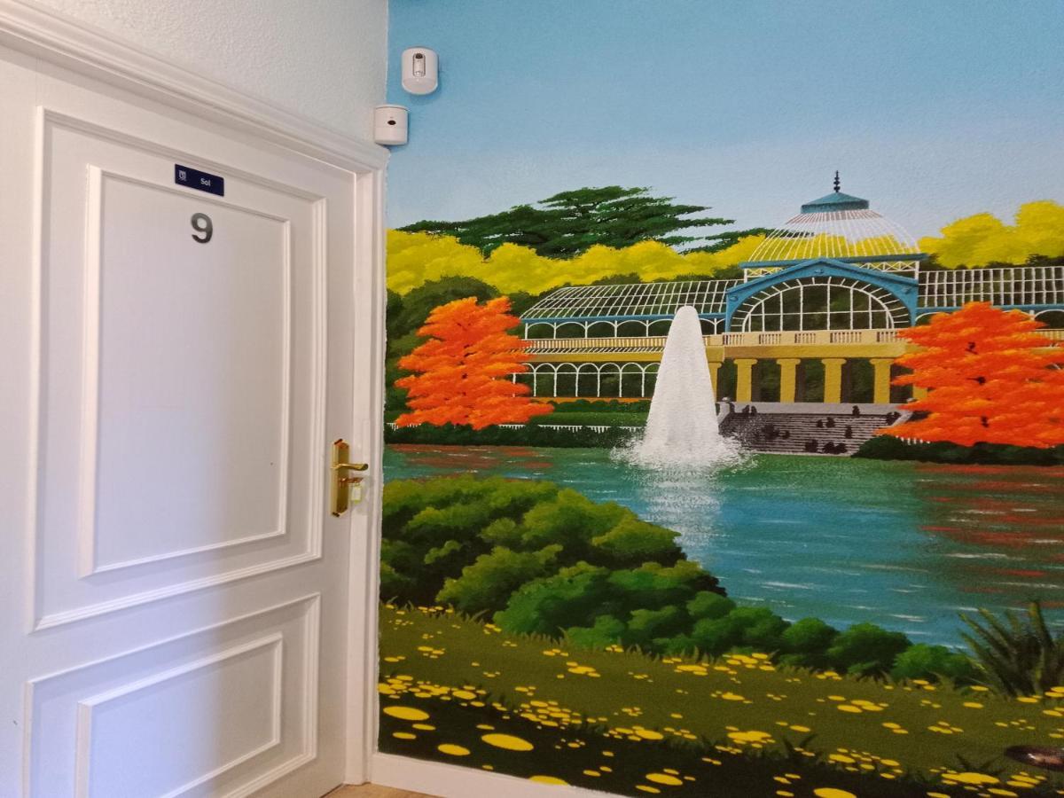 Guest House Exito En 马德里 外观 照片