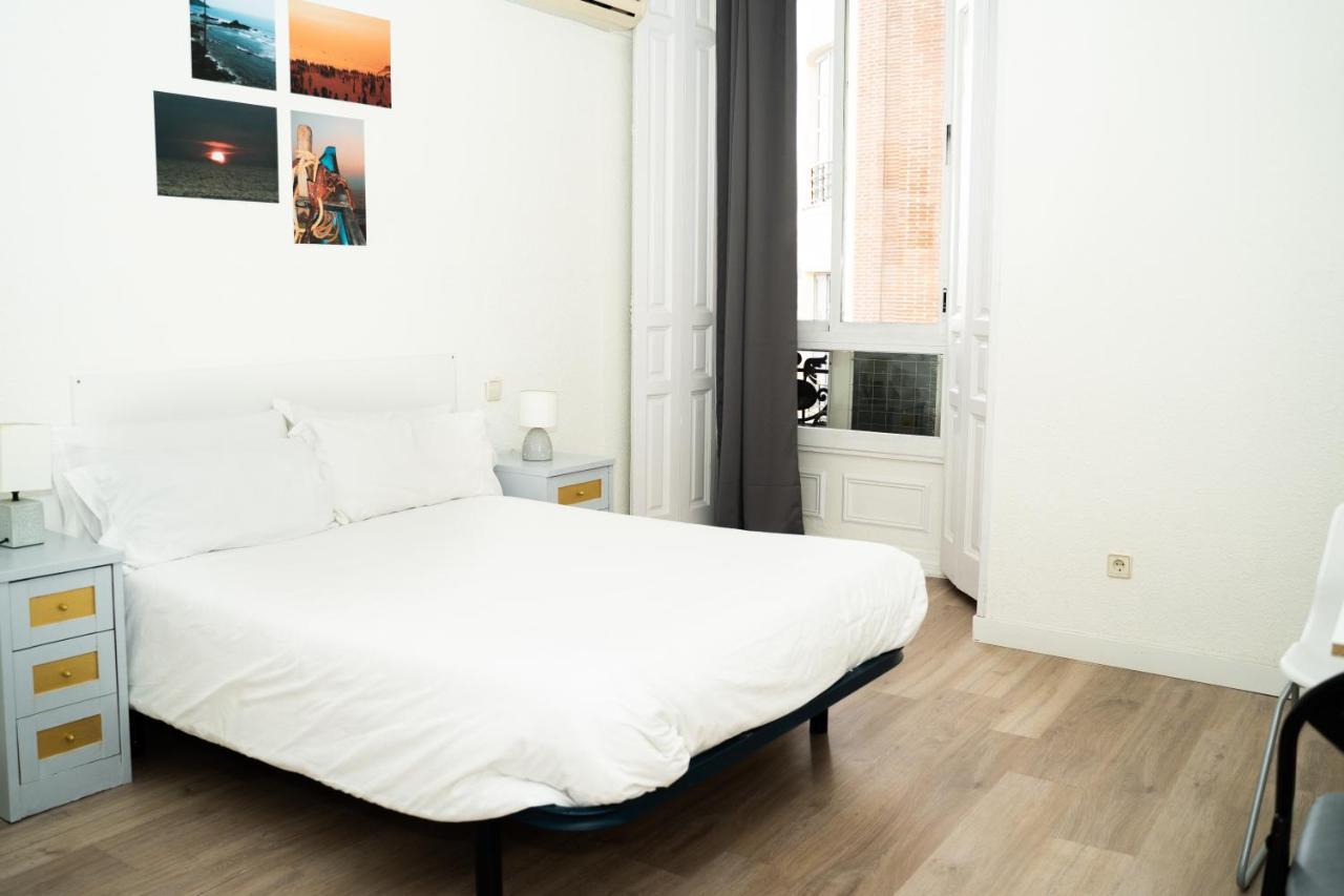 Guest House Exito En 马德里 外观 照片